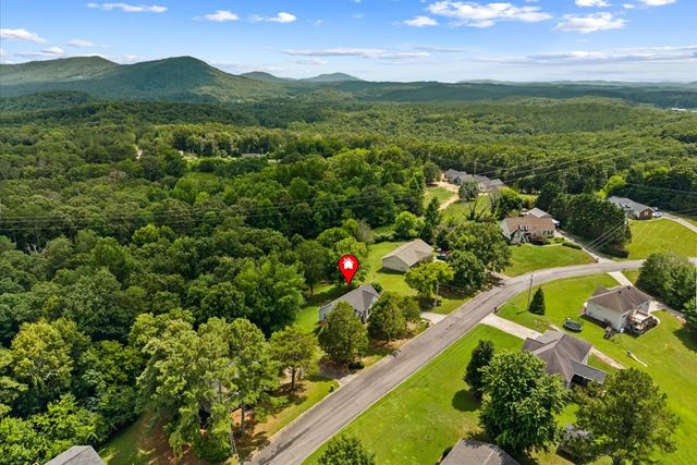 212 Courtney Circle, Rocky Face, GA 30740