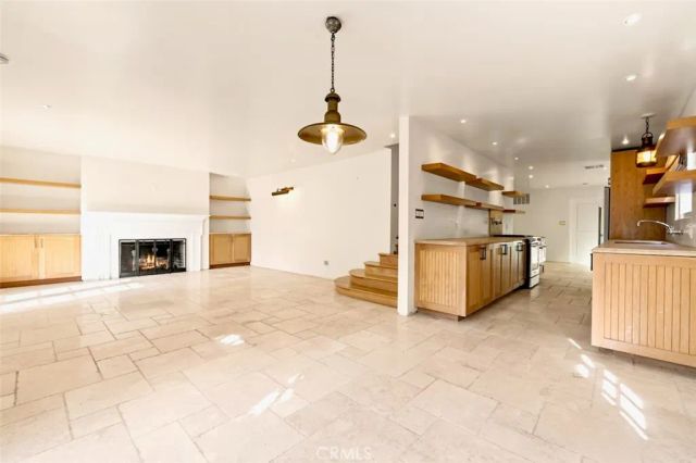 89 Rivo Alto Canal, Long Beach, CA 90803