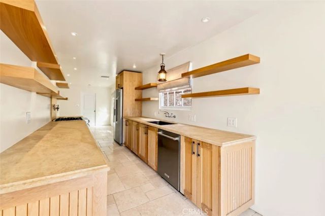 89 Rivo Alto Canal, Long Beach, CA 90803