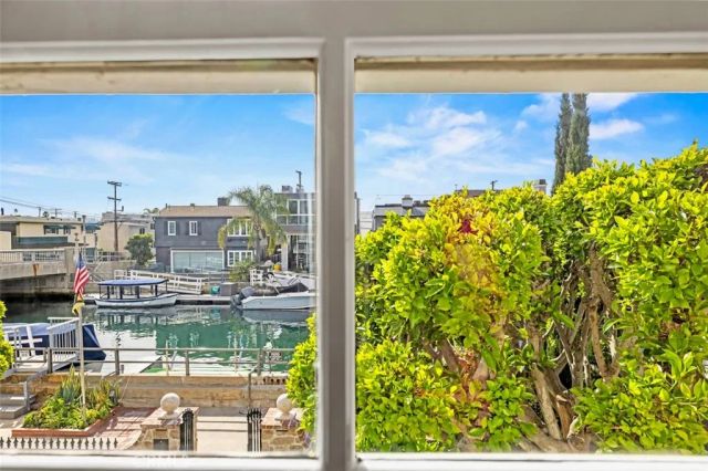 89 Rivo Alto Canal, Long Beach, CA 90803