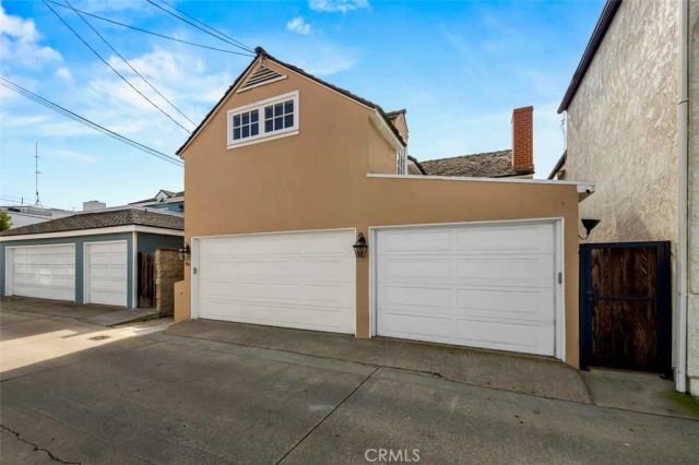 89 Rivo Alto Canal, Long Beach, CA 90803