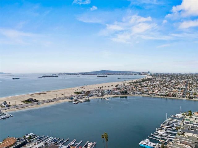 89 Rivo Alto Canal, Long Beach, CA 90803