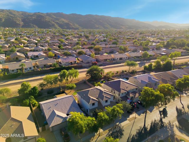 1709 E Beverly Road, Phoenix, AZ 85042