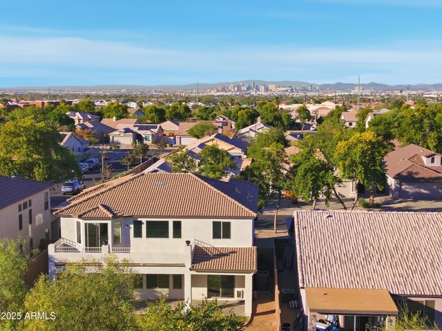 1709 E Beverly Road, Phoenix, AZ 85042