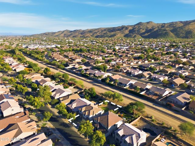 1709 E Beverly Road, Phoenix, AZ 85042