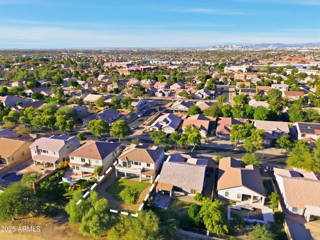 1709 E Beverly Road, Phoenix, AZ 85042