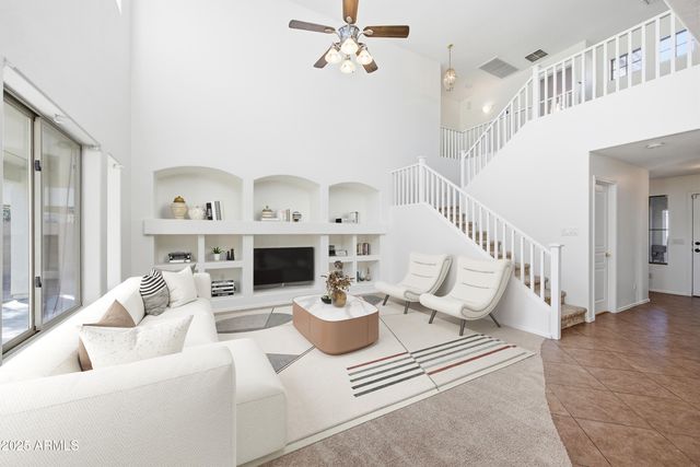 1709 E Beverly Road, Phoenix, AZ 85042