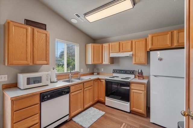 23012 E Oldenburg Ln, Liberty Lake, WA 99019