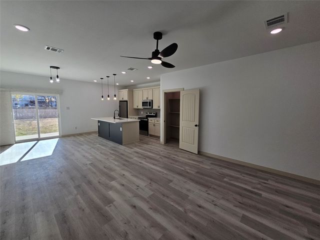 1317 Fletcher Street 1319, Dallas, TX 75223