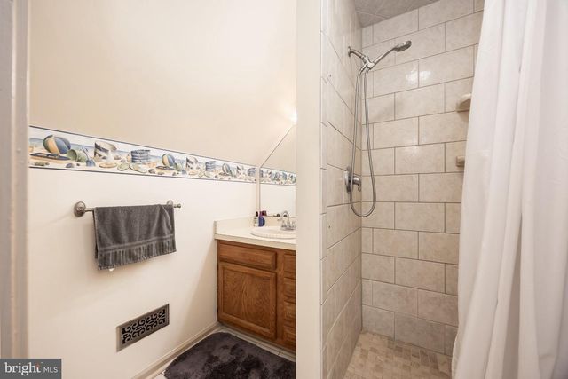 806 BROOKMEADE CT, Salisbury, MD 21804