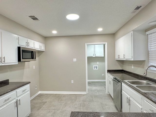 5335 ROCK RIDGE CV, Memphis, TN 38134