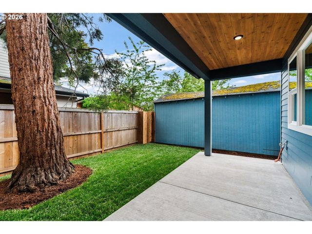 5601 Se Bybee Blvd C, Portland, OR 97206