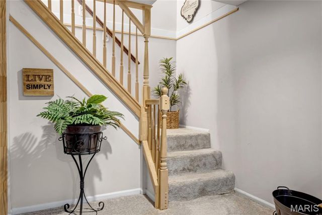 1200 Hudson Hills Drive, Ferguson, MO 63135