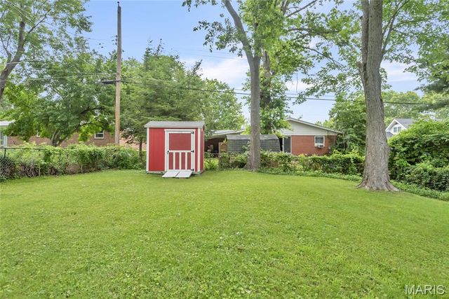1200 Hudson Hills Drive, Ferguson, MO 63135
