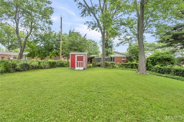 1200 Hudson Hills Drive, Ferguson, MO 63135