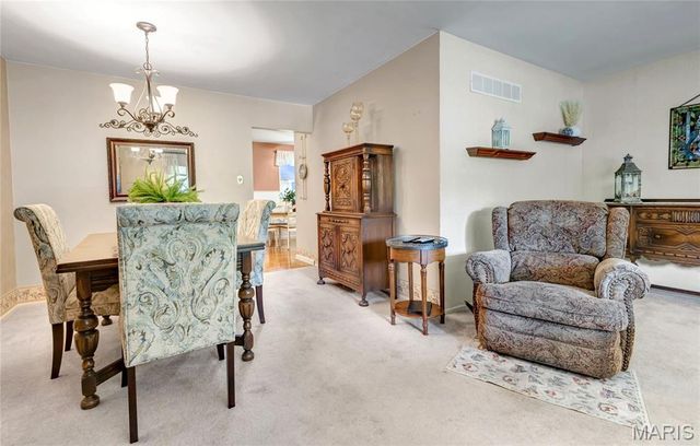 1200 Hudson Hills Drive, Ferguson, MO 63135