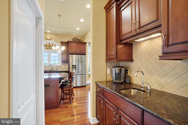 1220 GARDENIA DR, Windsor, PA 17366