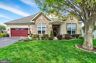 1220 GARDENIA DR, Windsor, PA 17366