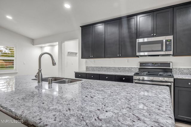 7423 Comet Court, Sparks, NV 89436