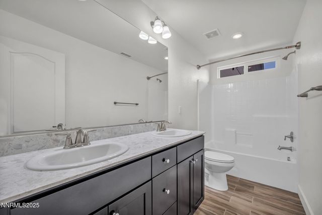 7423 Comet Court, Sparks, NV 89436