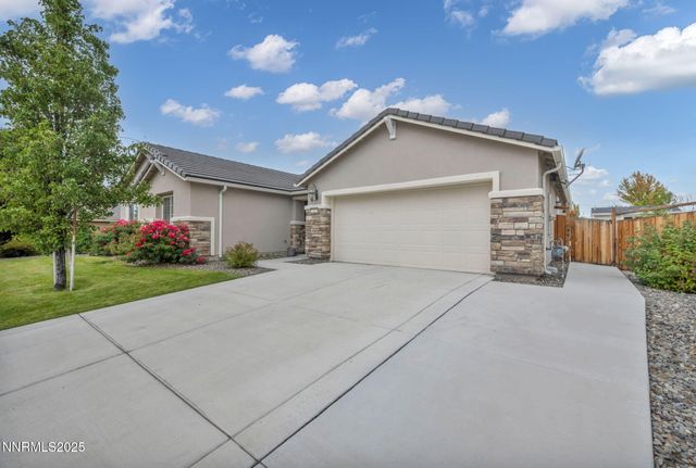 7423 Comet Court, Sparks, NV 89436