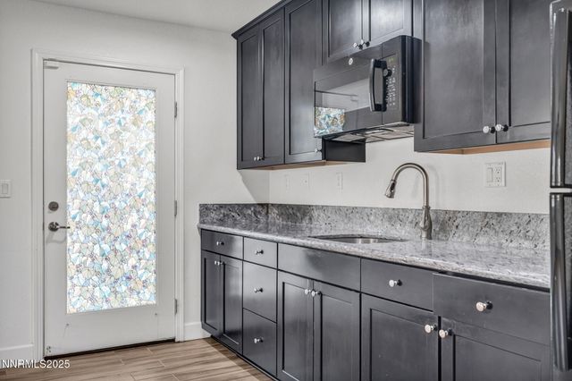 7423 Comet Court, Sparks, NV 89436