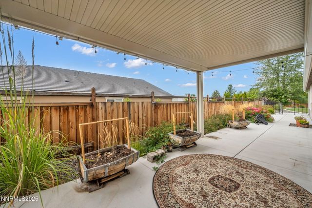 7423 Comet Court, Sparks, NV 89436