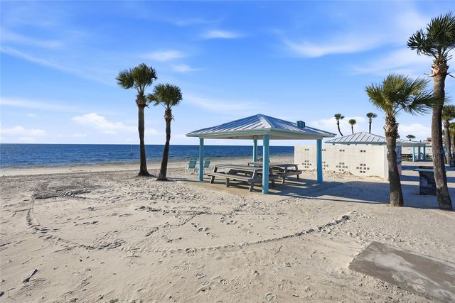 5015 PELICAN DRIVE, New Port Richey, FL 34652