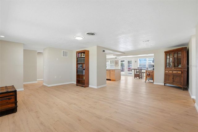 5015 PELICAN DRIVE, New Port Richey, FL 34652