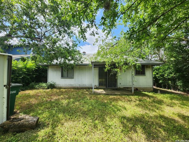 313 BEE ST, San Antonio, TX 78208