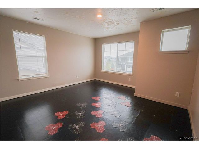 14562 Piedmontese Dr, Mead, CO 80542