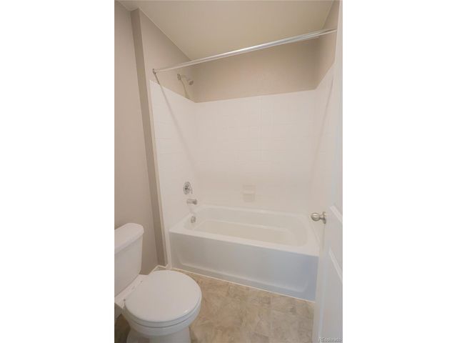 14562 Piedmontese Dr, Mead, CO 80542