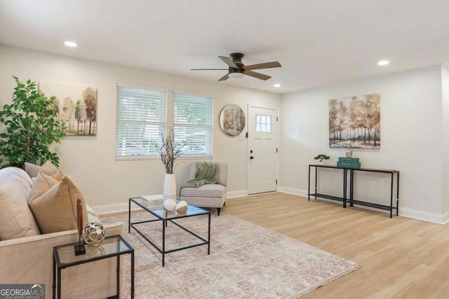 1217 E 34Th Street, Savannah, GA 31404