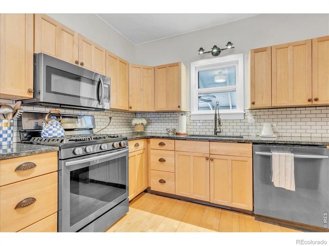 120 Bowen Street, Longmont, CO 80501