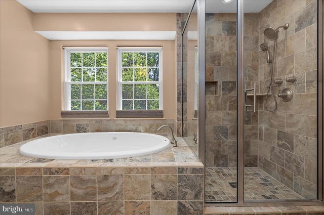 7845 CROSSBAY DR, Severn, MD 21144