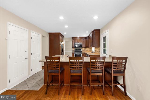 7845 CROSSBAY DR, Severn, MD 21144