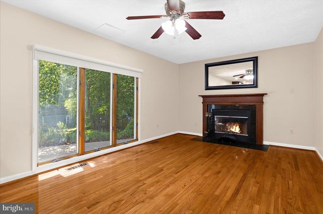 7845 CROSSBAY DR, Severn, MD 21144