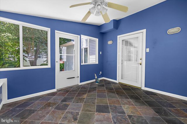 7845 CROSSBAY DR, Severn, MD 21144