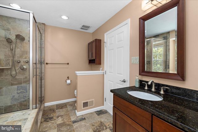 7845 CROSSBAY DR, Severn, MD 21144