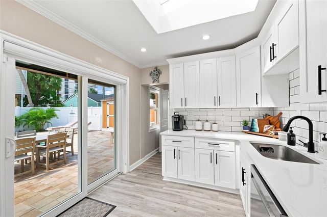 2706 GULF BOULEVARD, Indian Rocks Beach, FL 33785