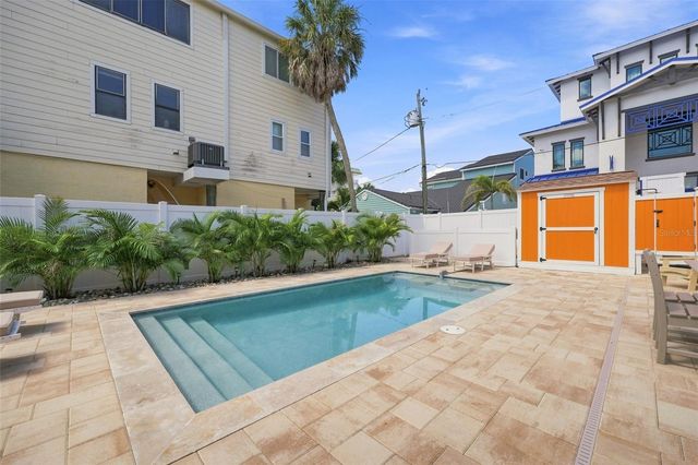 2706 GULF BOULEVARD, Indian Rocks Beach, FL 33785