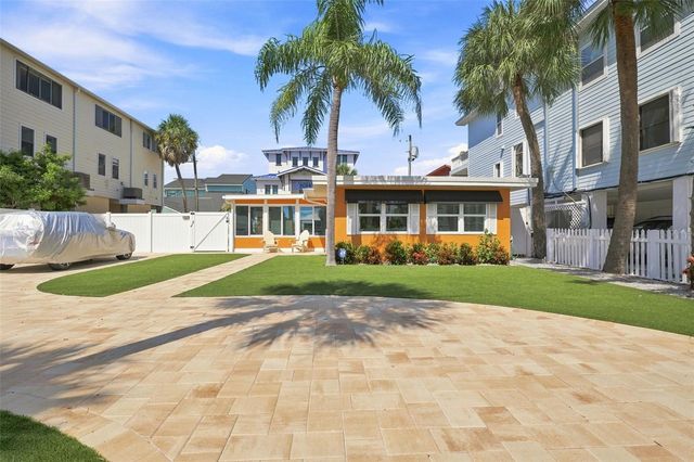 2706 GULF BOULEVARD, Indian Rocks Beach, FL 33785
