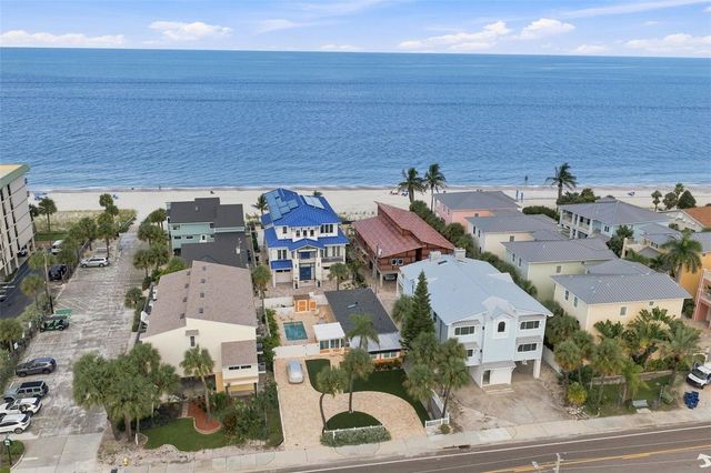 2706 GULF BOULEVARD, Indian Rocks Beach, FL 33785
