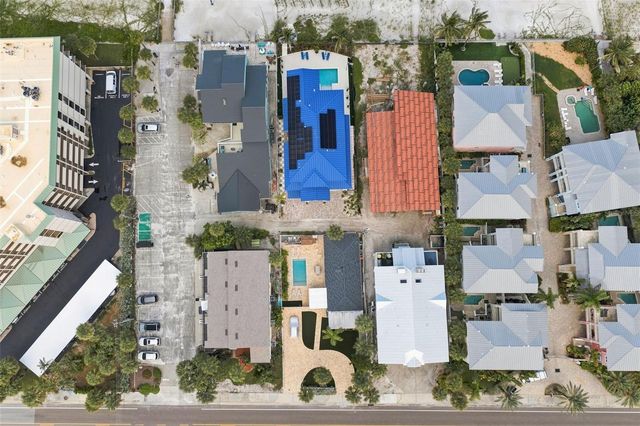 2706 GULF BOULEVARD, Indian Rocks Beach, FL 33785