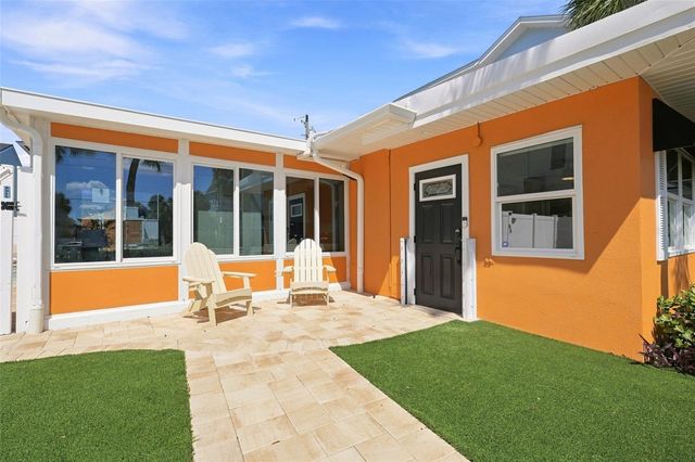 2706 GULF BOULEVARD, Indian Rocks Beach, FL 33785