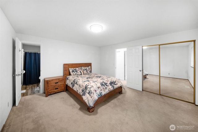 3995 Fischer Park Avenue NE, Bremerton, WA 98310