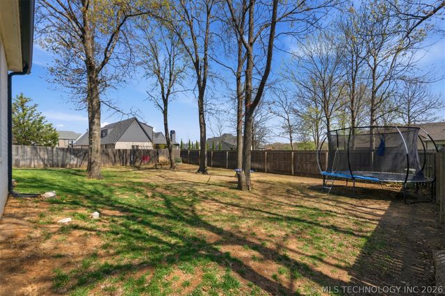 13619 S 27th Street E, Bixby, OK 74008