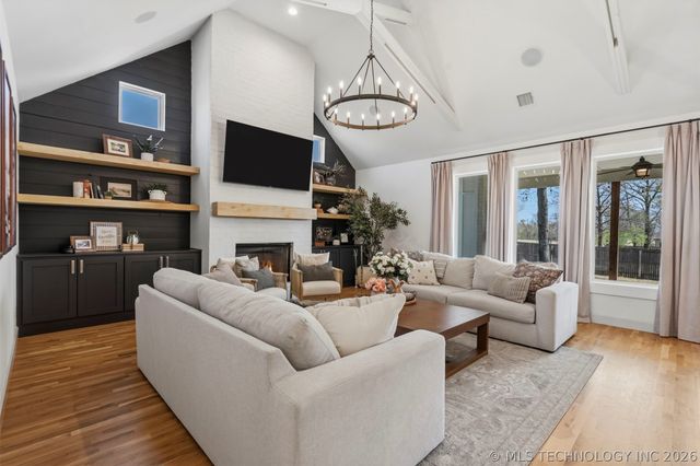 13619 S 27th Street E, Bixby, OK 74008