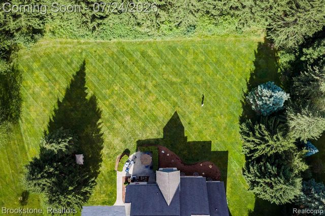 7768 Somerhill Lane, Clarkston, MI 48348