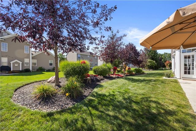 8782 Wakefield Run, North Ridgeville, OH 44039